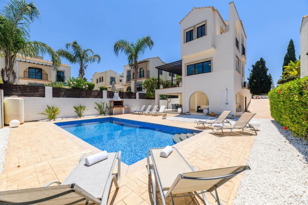Protaras Centro Villa Eksteriør billede